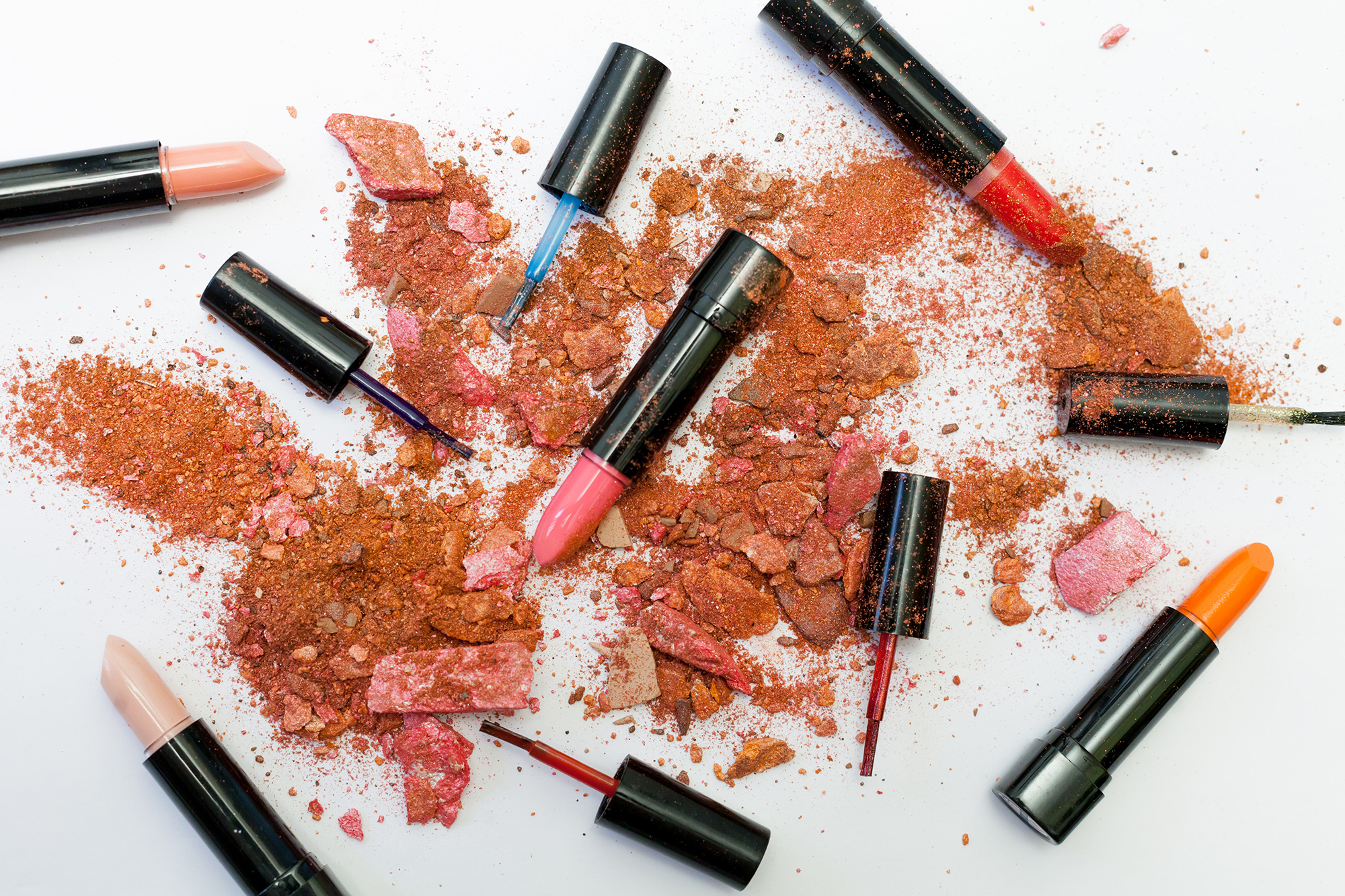 Cover Heavy metals in cosmetics